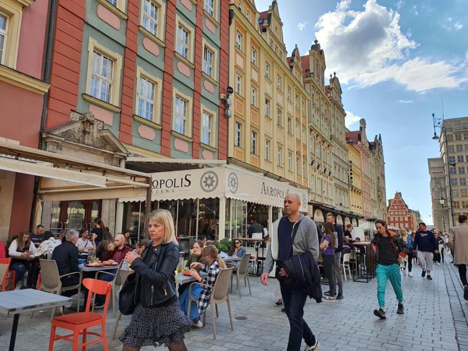 Rynek Pod Fredra Apartment Wroclaw Exterior photo