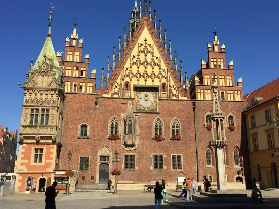 Rynek Pod Fredra Apartment Wroclaw Exterior photo