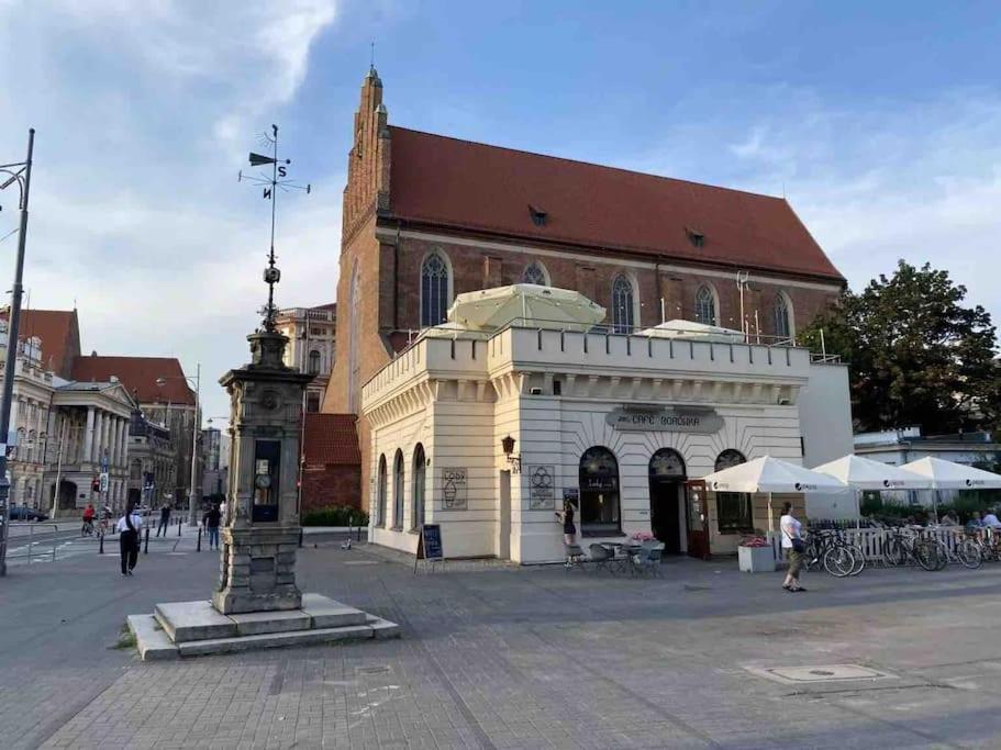Rynek Pod Fredra Apartment Wroclaw Exterior photo